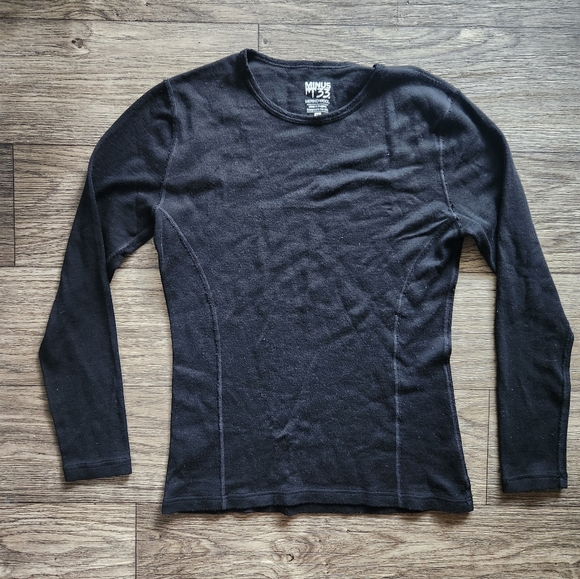 Minus33 Merino Wool Crew 100% Merino Wool Black Long Sleeve Base Layer Top Sz M - Picture 1 of 5